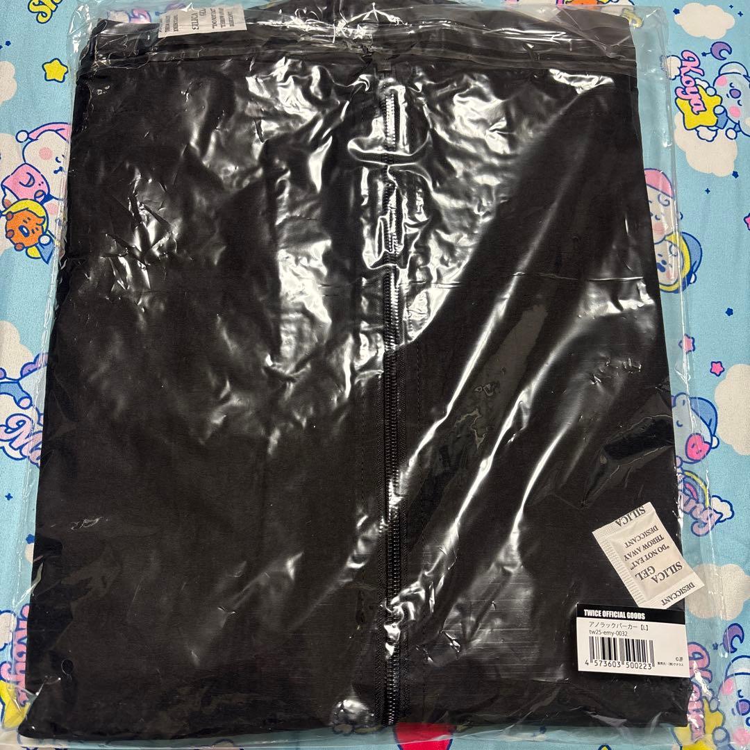 TWICE THIS IS FOR ENEMY アノラックパーカー Lサイズ