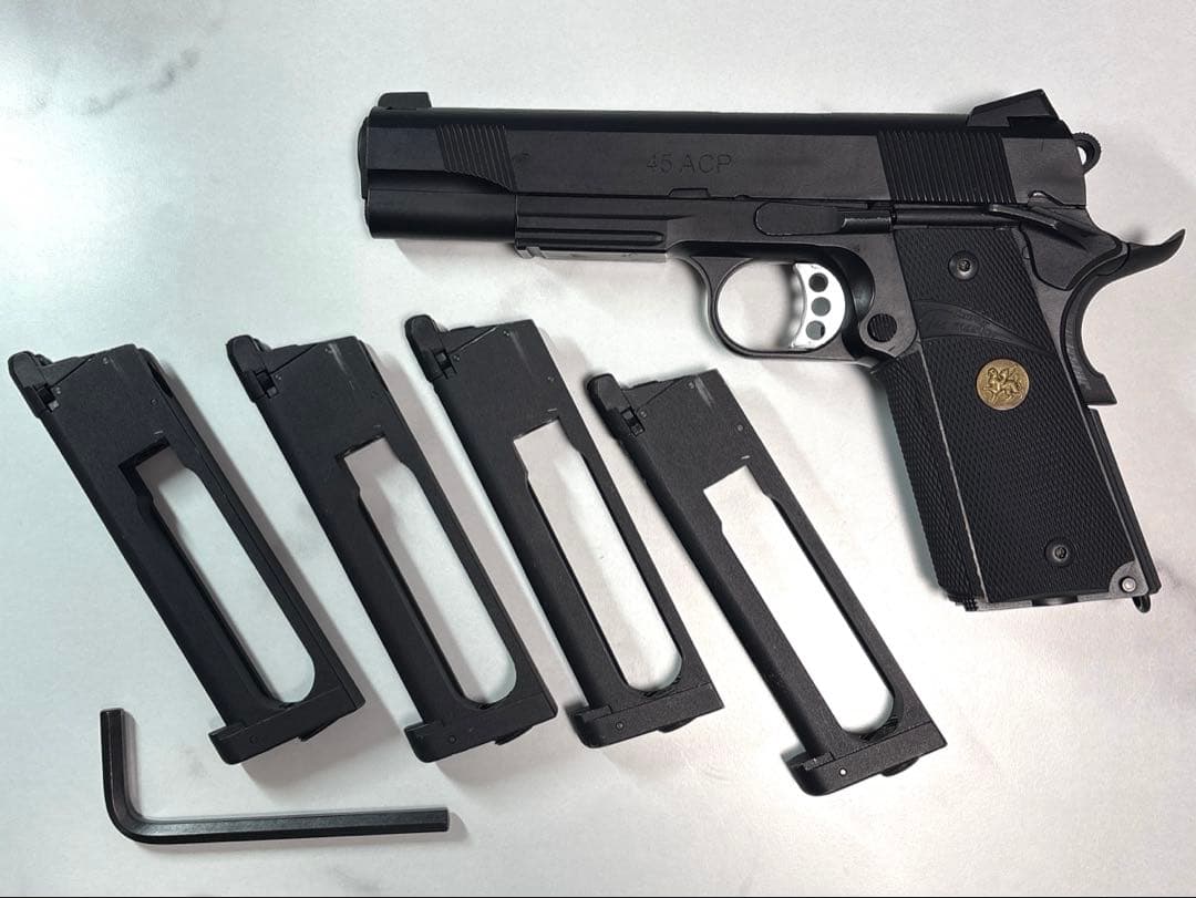 Carbon8 M45 CQP ブラック CO2ガスガン