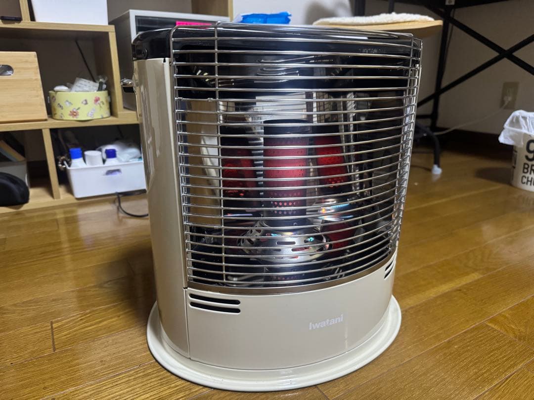 Iwatani カセットガスストーブ CB-STV-DKD2 ガスヒーター