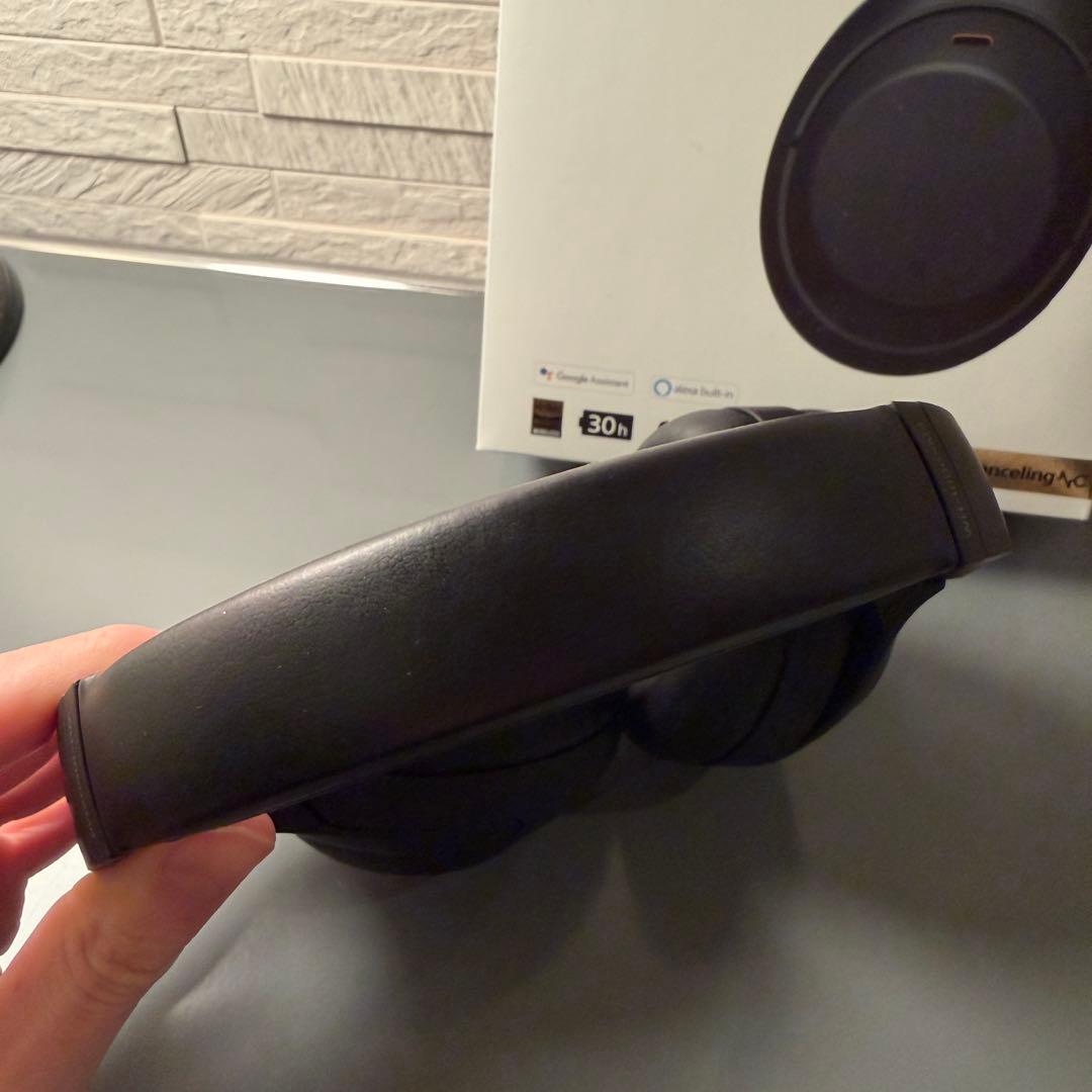 ソニー　WH-1000XM4 ほぼ未使用