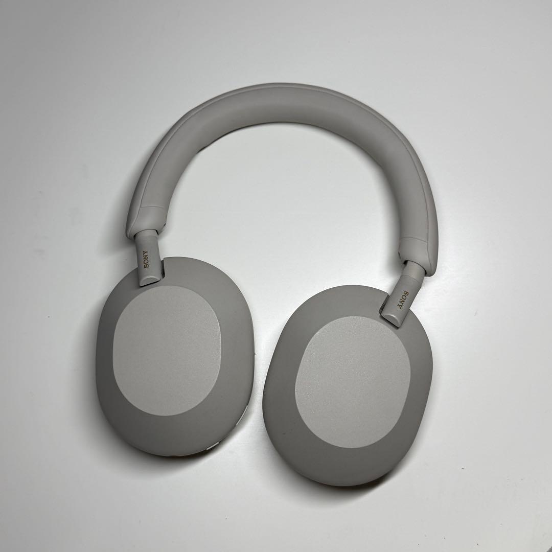 SONYワイヤレスヘッドホンwh-1000xm5 プラチナシルバー