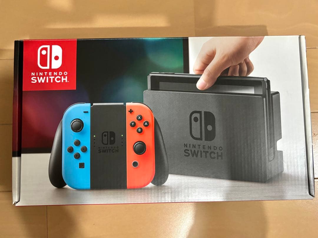 Nintendo Switch 本体 レッド ブルー ジョイコン
