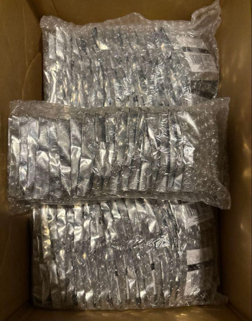 めろぱか ランダム缶バッジ　お正月記念グッズ2025ver. 600個