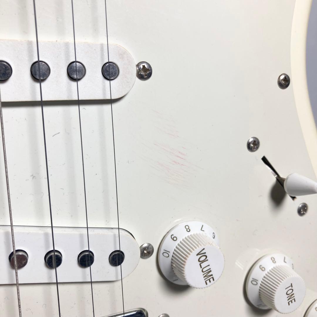 フェルナンデス エレキギター ストラトタイプ FGシリーズ ホワイト