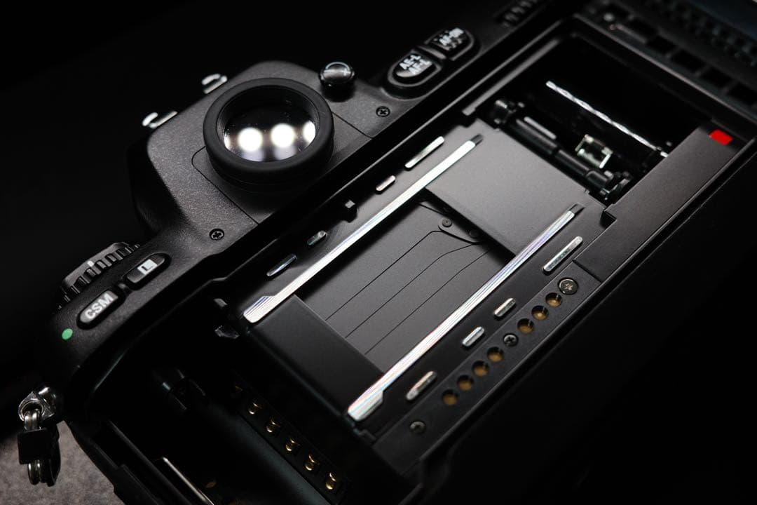 Nikon F100 フィルム一眼レフカメラ バッテリーグリップ付き