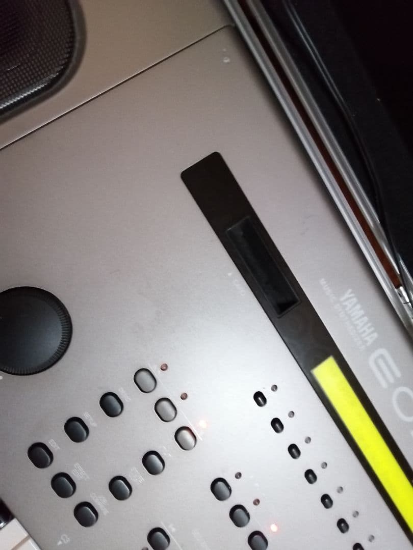 YAMAHA EOS B500 シンセサイザー