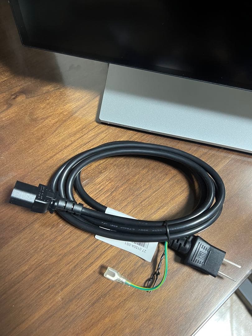 DELL モニター　U3223QE 31.5インチ4K (送料込)2台目