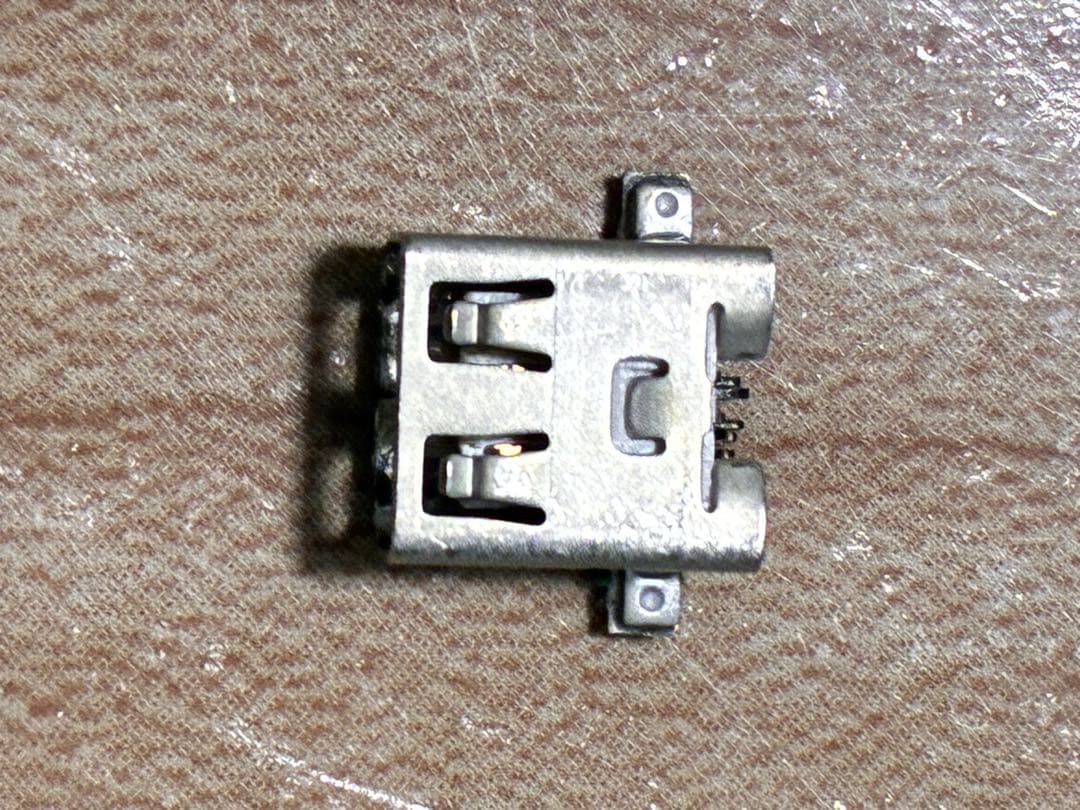 ジャンク品　ハーティング製 MICA産業用Raspberry Pi