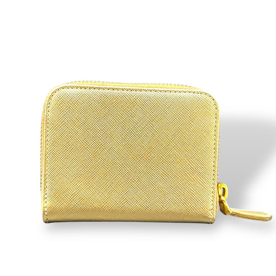 【大人気】PRADA　プラダ　レザーウォレット ゴールド系 ケース　美品