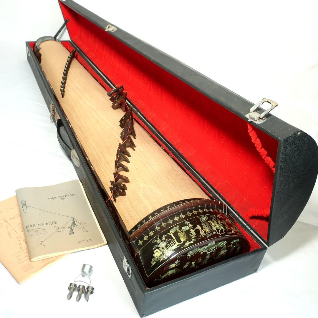 ベトナム民族楽器 ダン・トラン ハードケース付 17弦 エスニック琴 螺鈿細工
