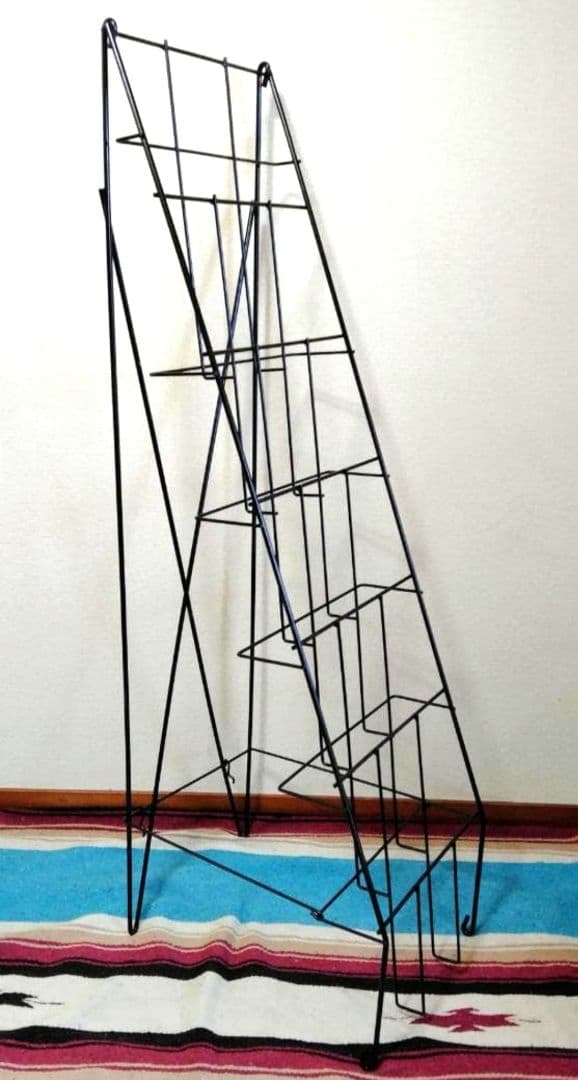 ブリキ看板用 特大ラック ブラック 高さ132cm （ブリキサイン約50枚収納可