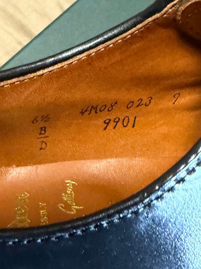 Alden ブラック ドレスシューズ