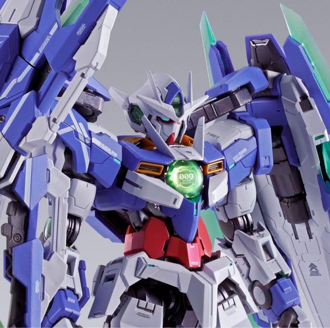 新品未開封　メタルビルド　ダブルオークアンタフルセイバー