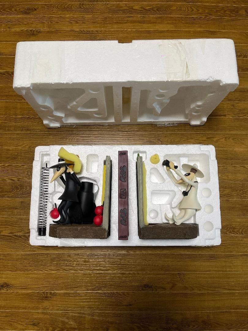 500セット限定 スパイVSスパイ ブックエンド MAD magazine