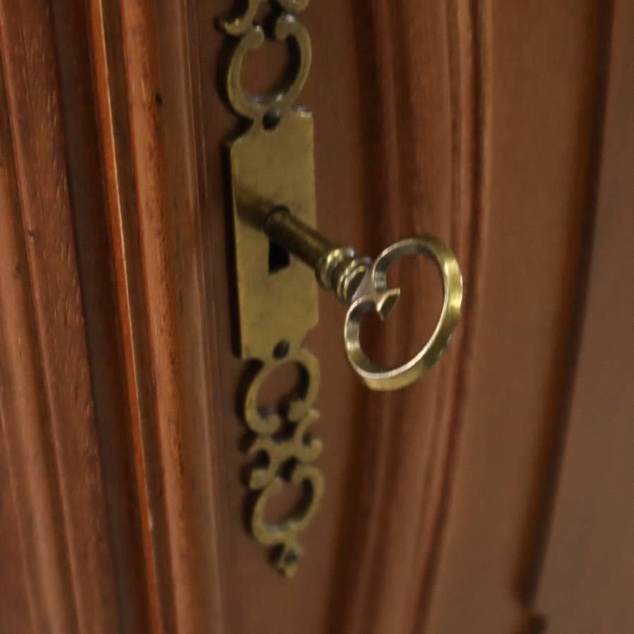 値下ヴェローナクラシック 象嵌 サイドボード 幅80cm 鍵付き イタリア製