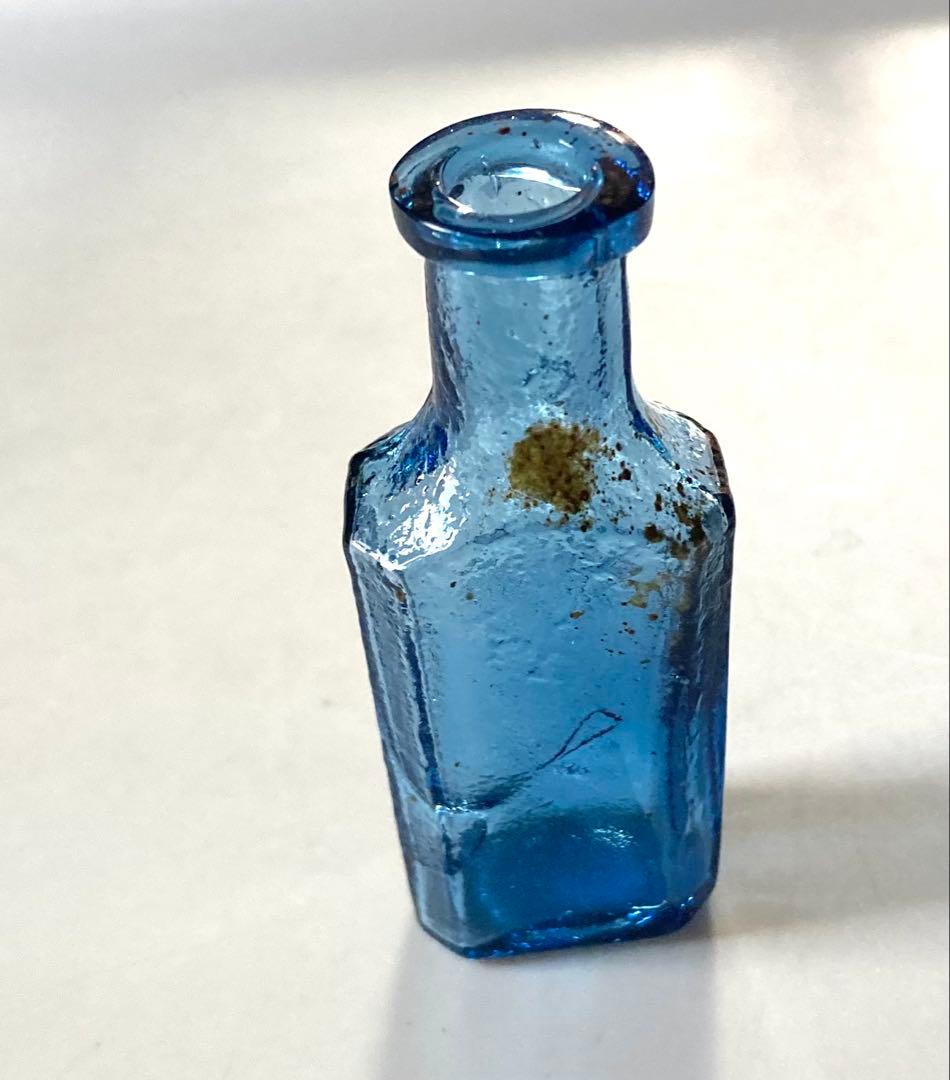 アンティーク　瓶　蚤の市　戦前