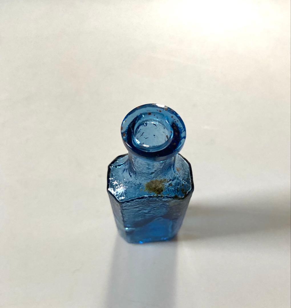 アンティーク　瓶　蚤の市　戦前