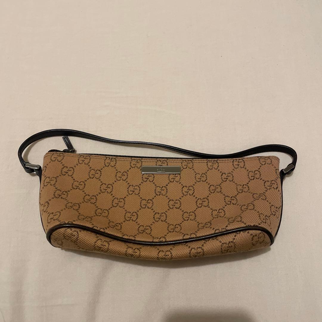 グッチ　ハンドバッグ