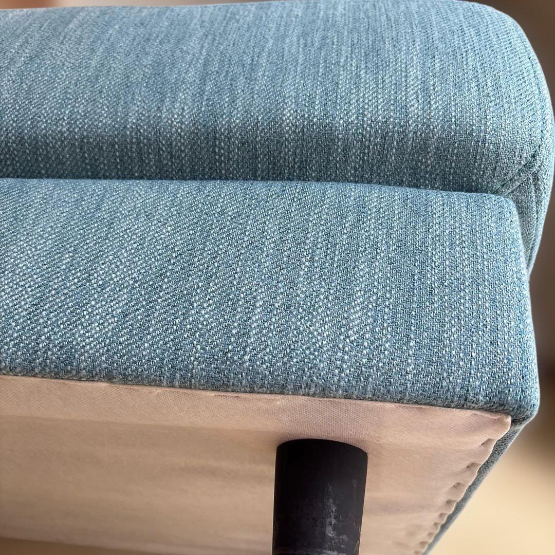 ニトリ　スツール　オットマン　ターコイズブルー色