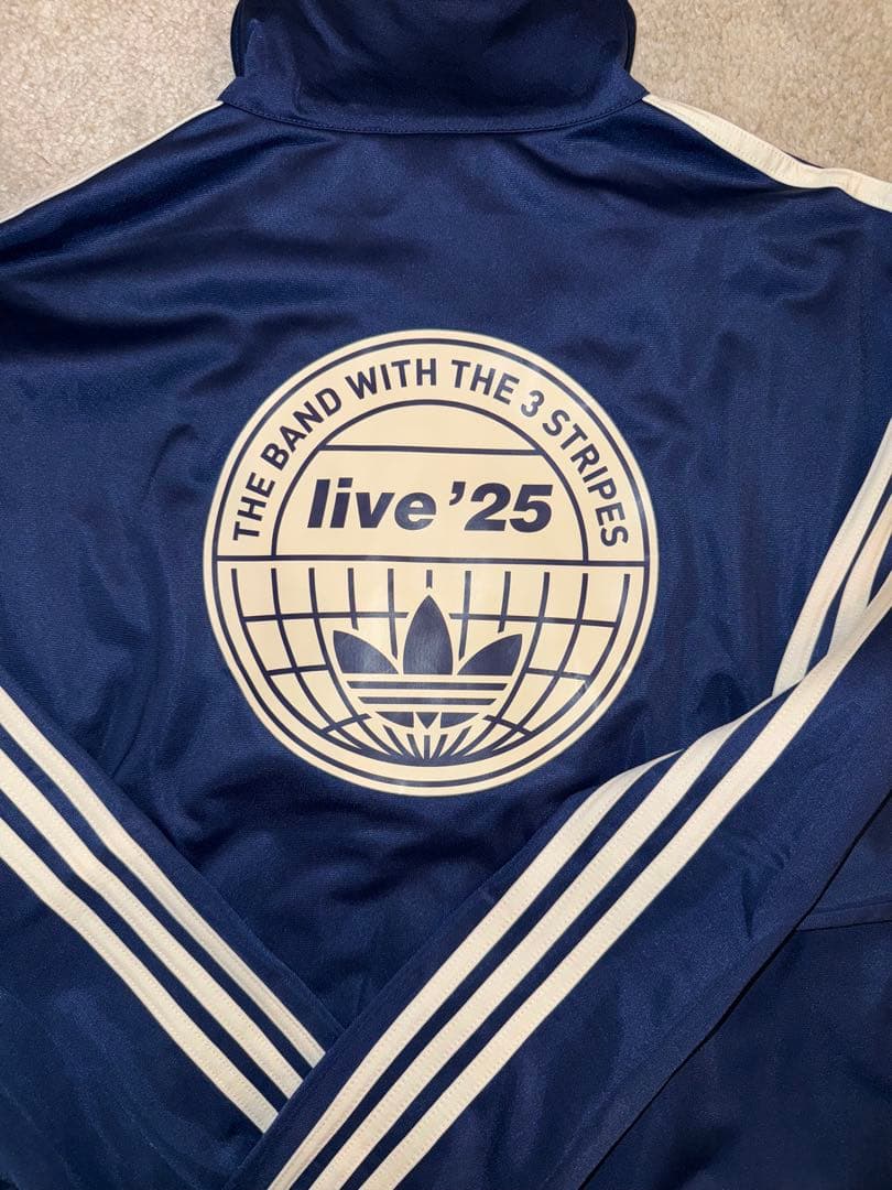 Oasis Live '25 Adidasトラックトップ ネイビーL