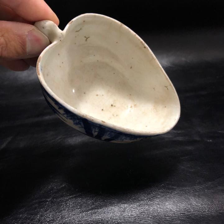 美しい古美術◼️蔵から可愛い古伊万里焼のミルクポットの様な雰囲気のあるのが出てきた