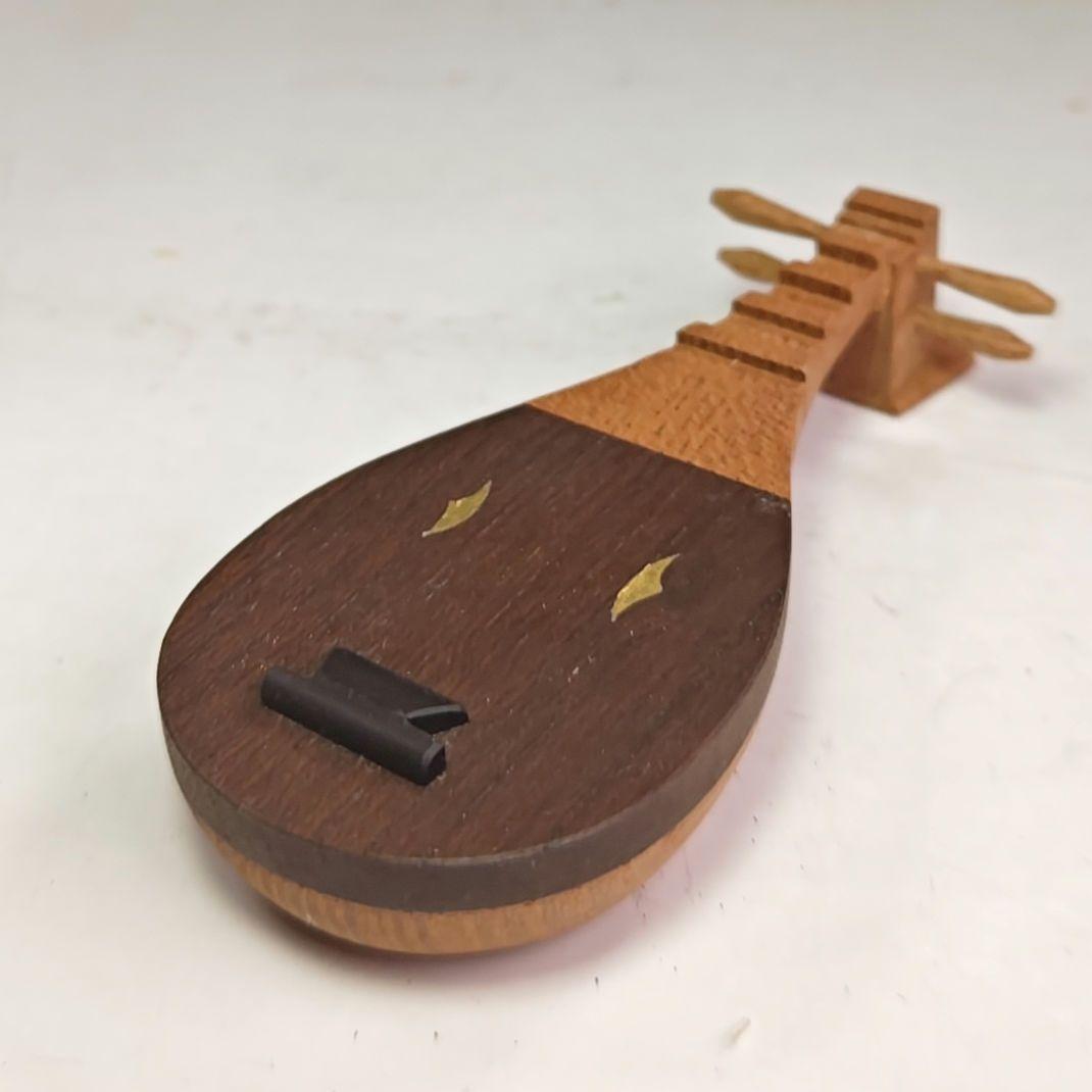 イ997 香合『山中塗工房』『木製　淡々斎好写　琵琶香合　共箱』茶道具