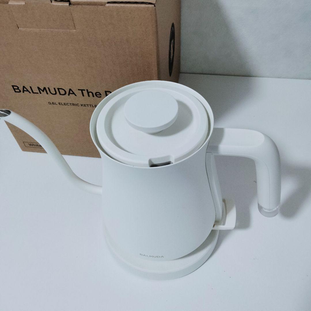 【2022年製】BALMUDA バルミューダ　電気ケトル　ホワイト　703
