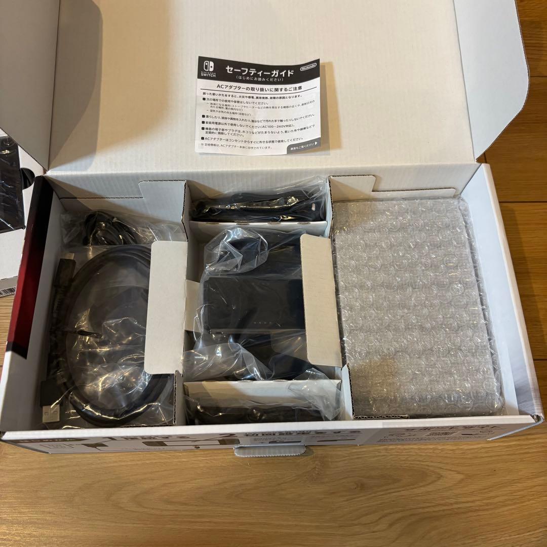 【美品】【付属品完備】Nintendo Switch 本体 グレー