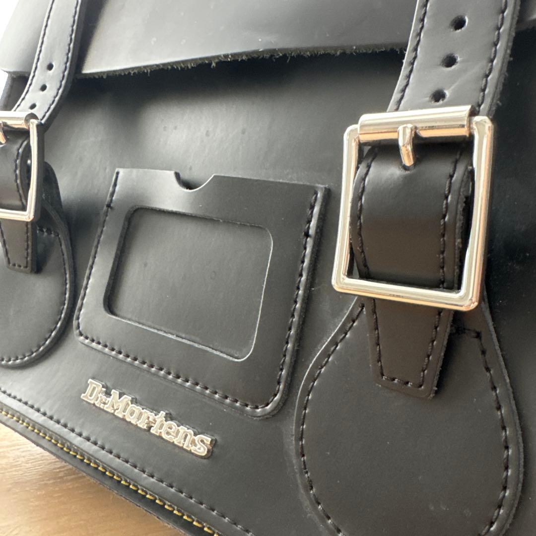 ドクターマーチン　ショルダーバッグ