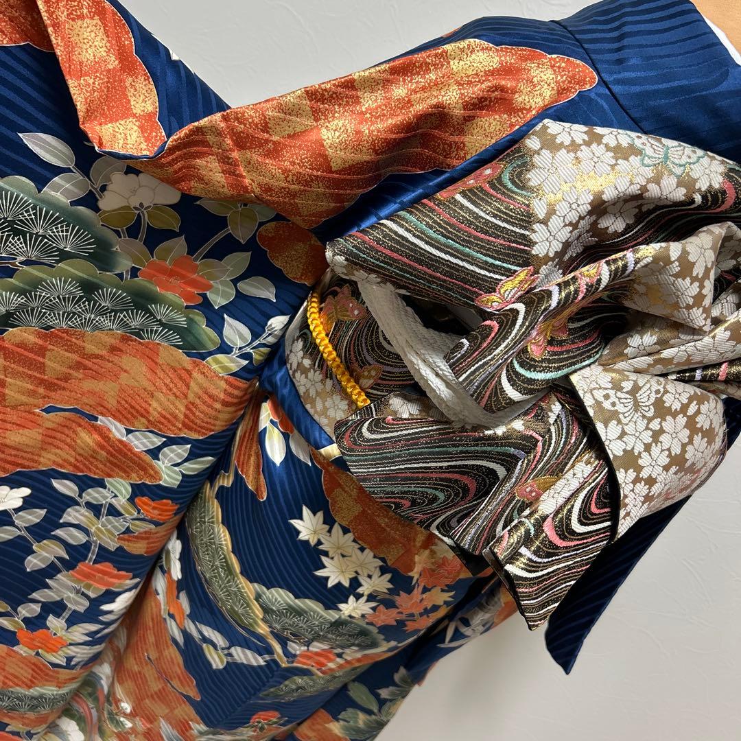 数回使用のみ　パールトーン加工正絹振袖フルセット　豪華金彩　金刺繍　成人式