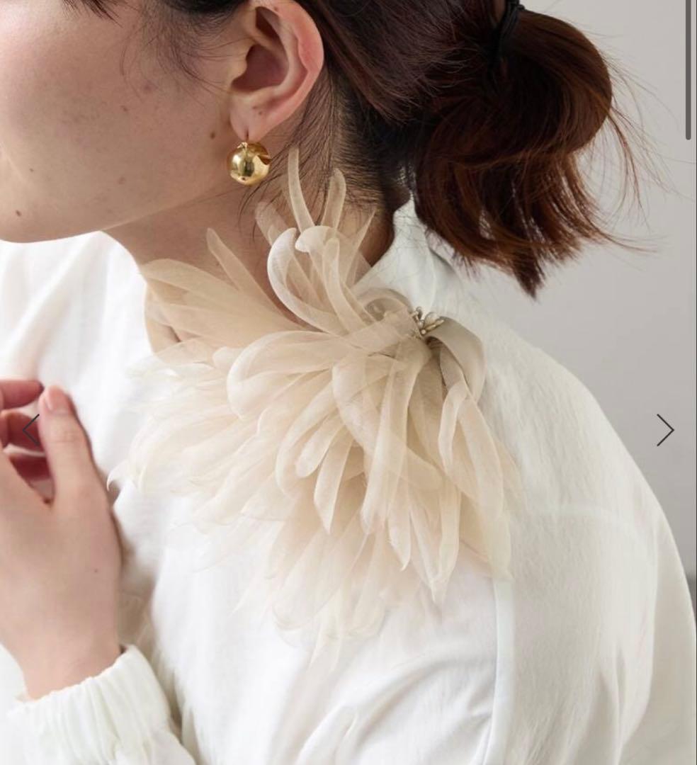 シルクオーガンジーコサージュ　グレーA