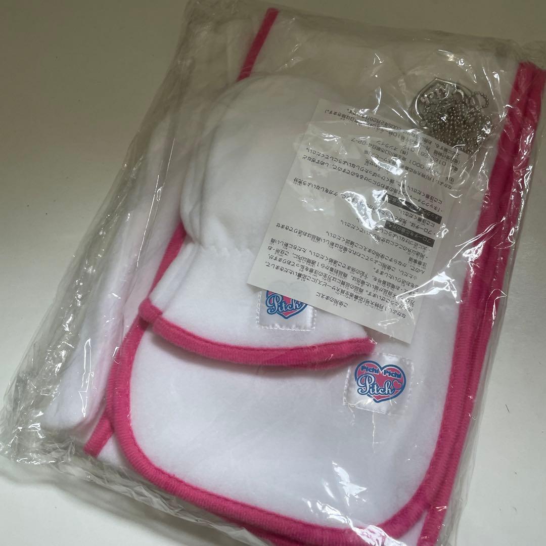 ぴちぴちピッチ ネックウォーマー ブローチ 応募者全員サービス なかよし