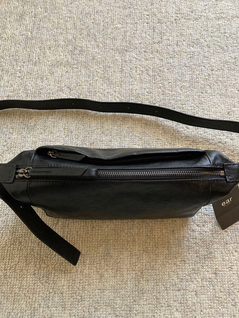 新品ear PAPILLONNER 《本革/220g》ボックスショルダーバッグ