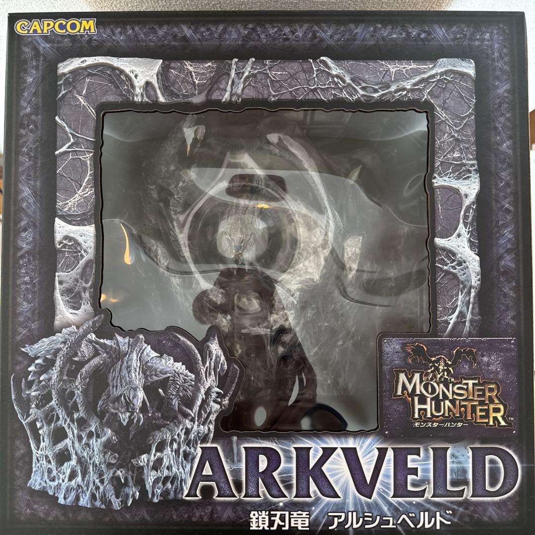 鎖刃竜 アルシュベルド 完成品フィギュア