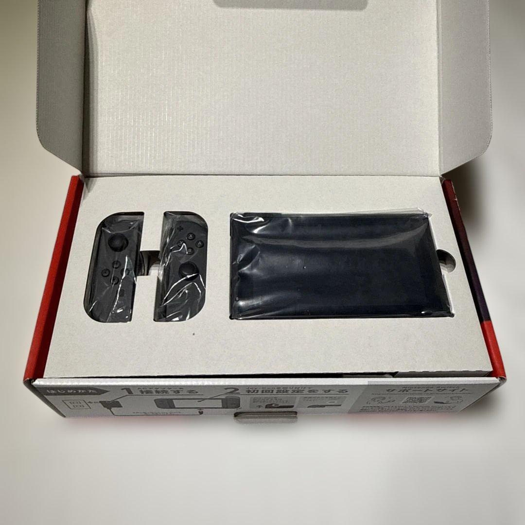 Nintendo Switch ブラック 本体（中古・美品）