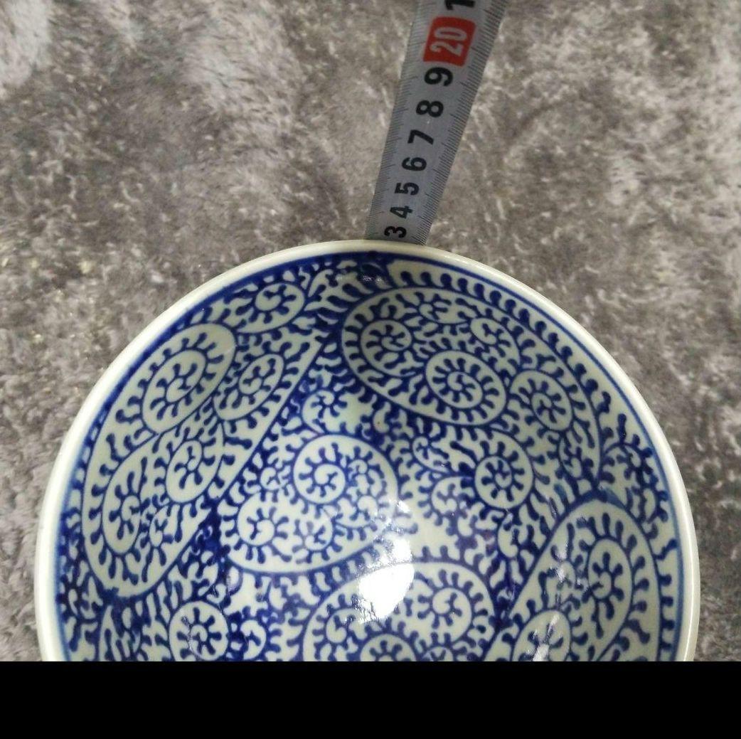 青と白の装飾 足付きボウル古地図蛸唐草高台鉢 たこ唐草 杯洗