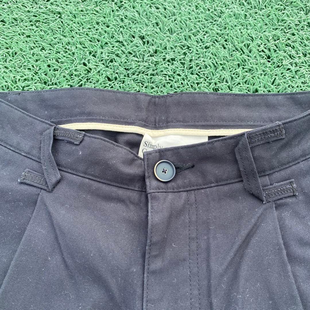 Simply Complicated LOOSE FIT CHINO サイズ1