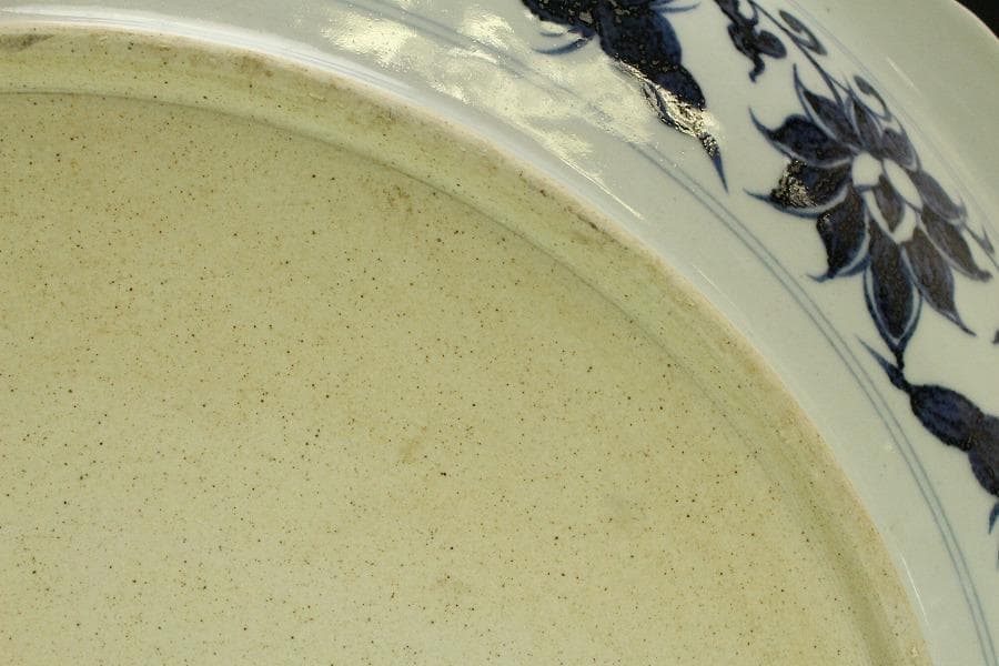 中国美術 青花蓮花紋皿 φ47cm 故宮博物院(ZE472)