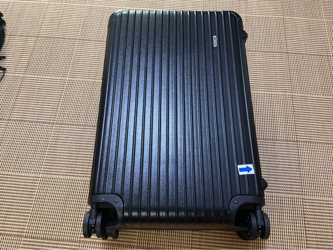 RIMOWA サルサ　キャリーケース 82L ブラック ４輪