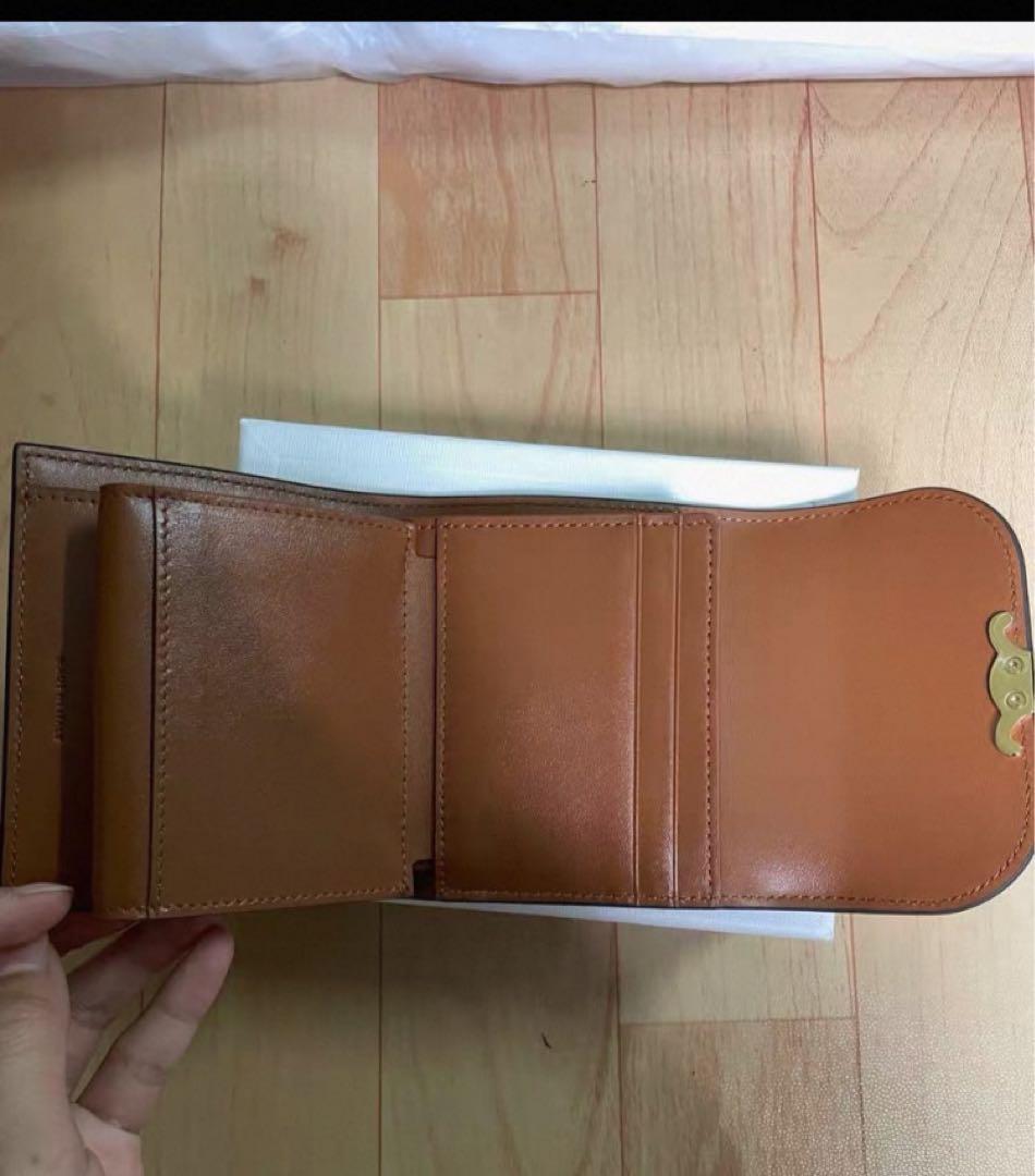 ブラウンレザー 三つ折り財布 ゴールド金具