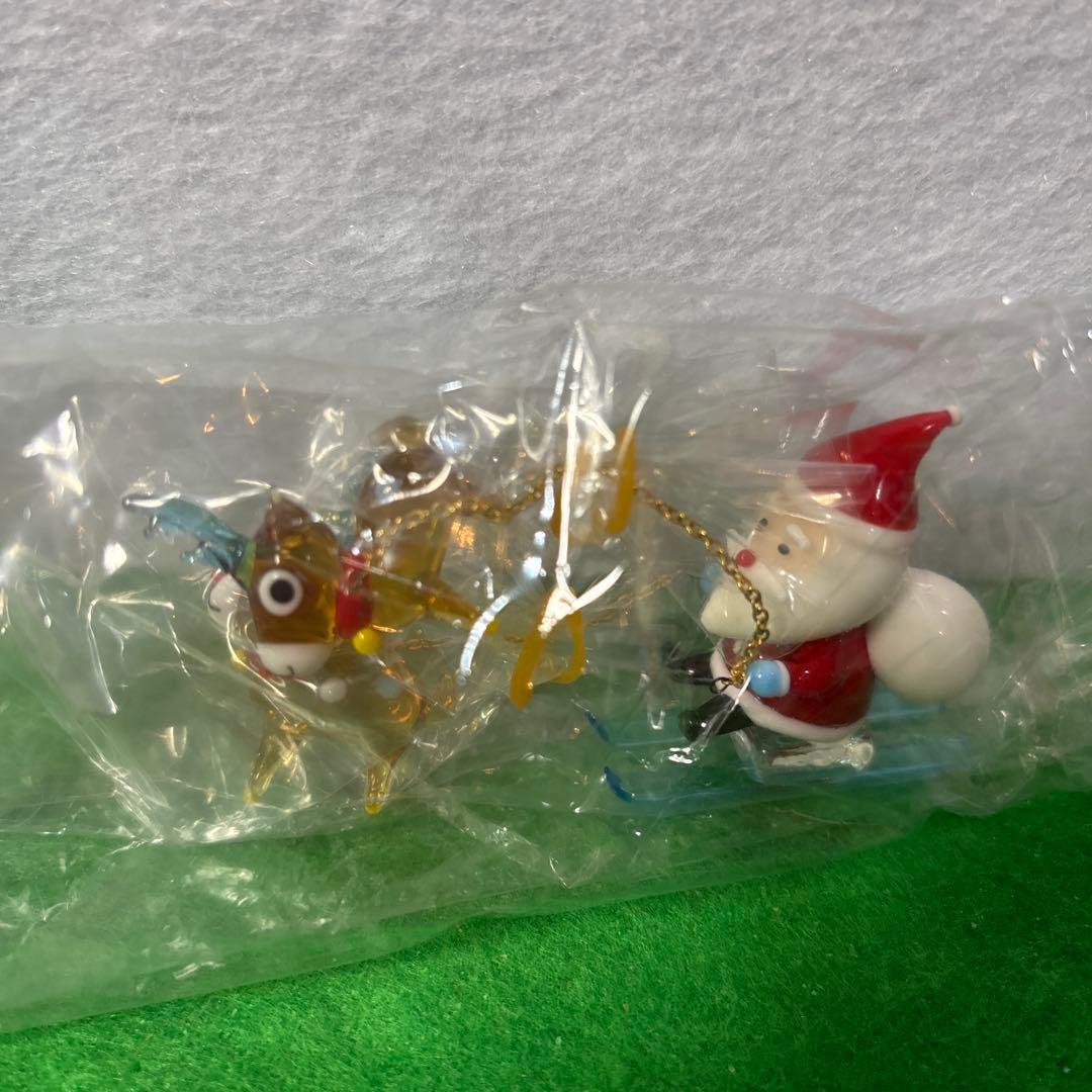 キラキラ　ガラス細工　ミニチュア