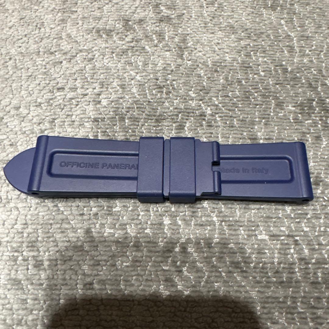 OFFICINE PANERAI ネイビー ラバーベルト