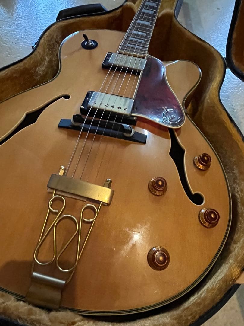 ジ*ー様 Epiphone Joe Pass フルアコ ナチュラル　ハードケース