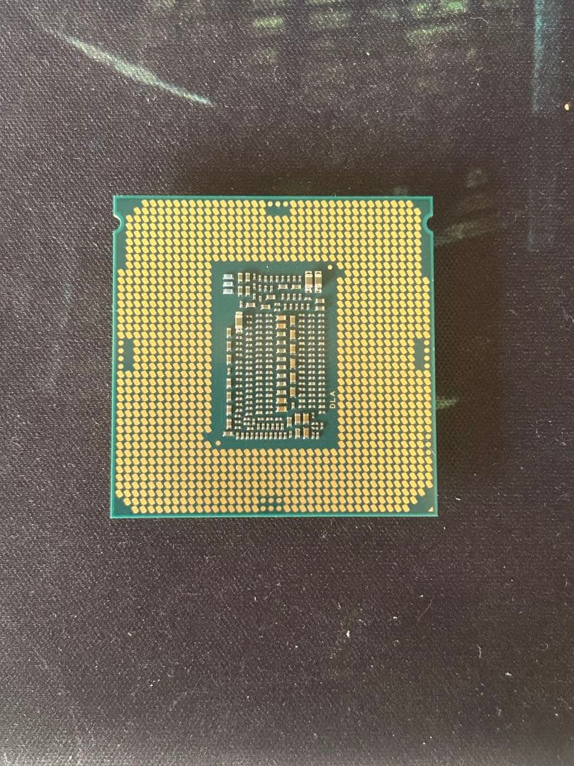 【動作確認済み】Intel Core i7-9700 CPU