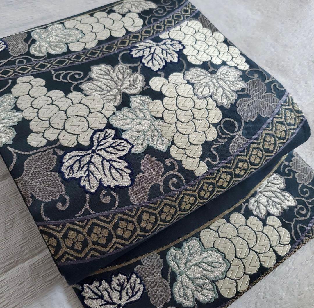 蔦　葡萄柄　正絹袋帯 しっとりダークブルーグレー　 訪問着、付け下げなどに