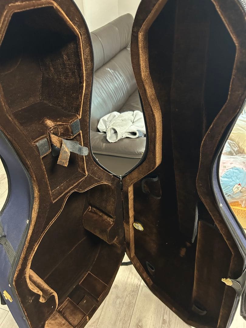 チェロ　ハードケース