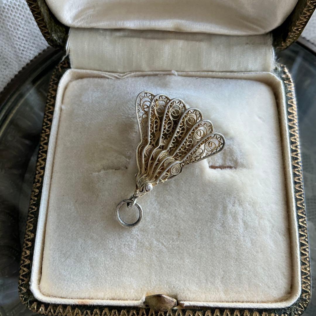 フランスアンティーク　ミニチュア　エヴァンタイユ　扇子　ミニョネット　ペンダント