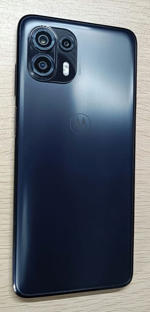 Motorola edge 20 fusion 5G スマートフォン本体 中古品