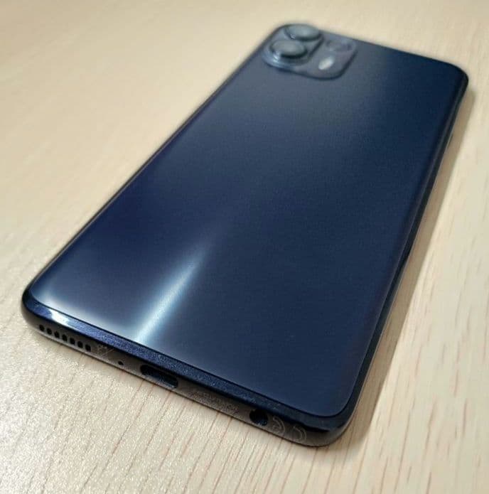 Motorola edge 20 fusion 5G スマートフォン本体 中古品