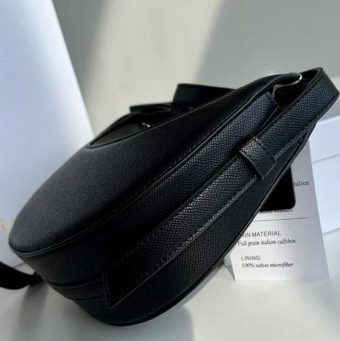 ポレーヌ　Numéro Dix ブラック　ショルダーバッグ